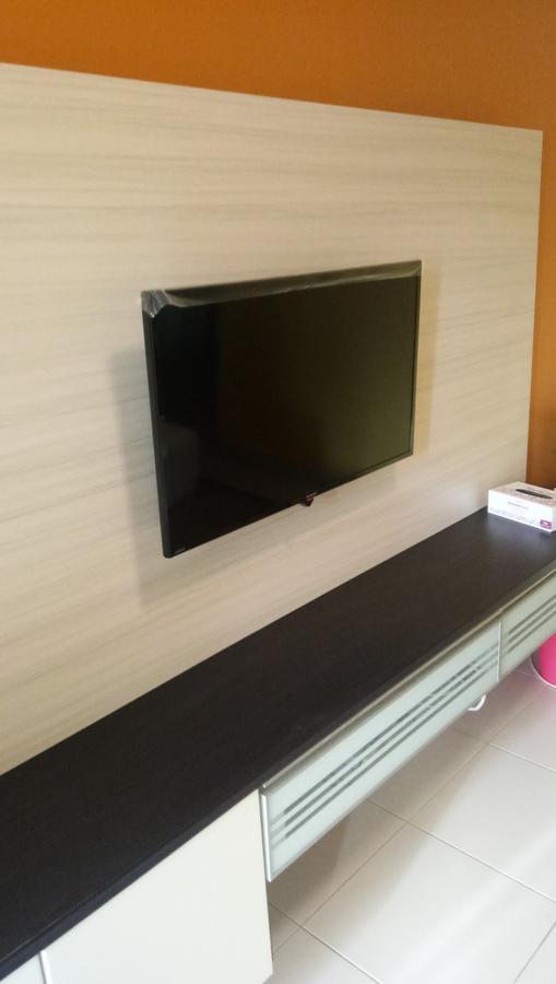 Aeon Tebrau Apartment Johor Bahru - By Room - Buitenkant foto